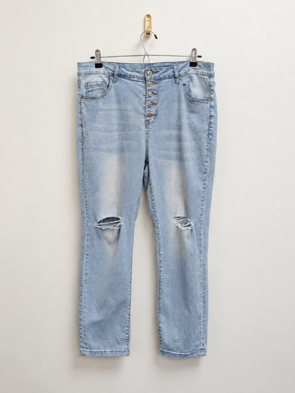 Light Wash Button Up Jeans